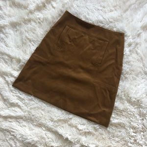Loft camel color skirt with pocket detail